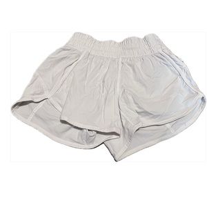 Lululemon White Mid-Rise Shorts Size 6